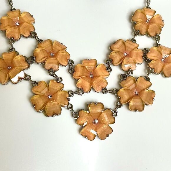 Floral Gold Necklace - Picture 2 of 3